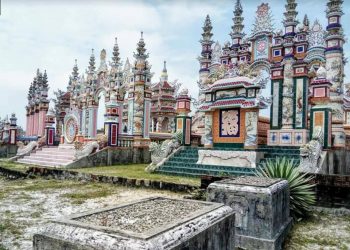 xây dựng lăng mộ xa hoa nhất việt nam