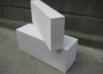 Báo Giá Gạch Siêu Nhẹ – Có Thực Sự Tốt Hơn Gạch Nung?