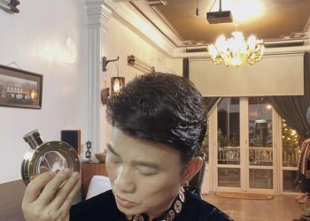 Ca Sĩ Quang Linh Tất Bật Đón Tết Một Mình Nhưng Vẫn Vui!